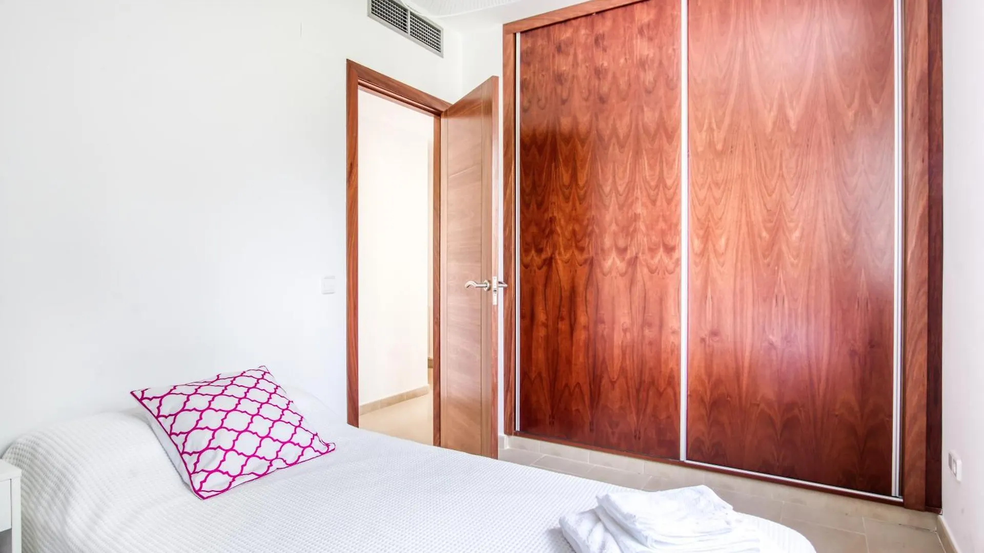 Holiday home Fabulous Bellavista : Entre Mar Y Montanas Villa Bonmont Terres Noves